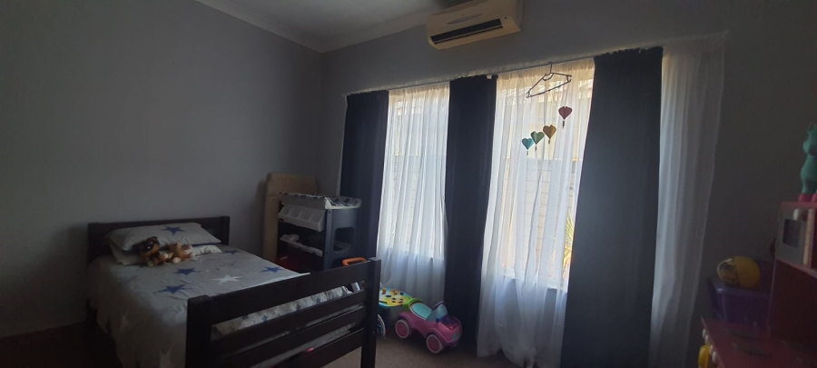 3 Bedroom Property for Sale in Roosheuwel North West